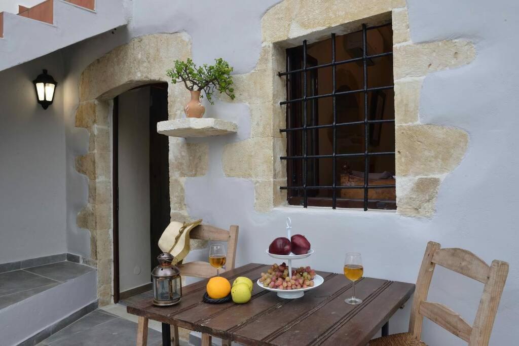 Villa Christini A Luxury Villa With Amazing Views Tzitzifes Bagian luar foto